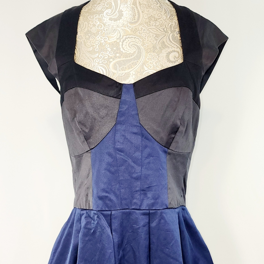 French Connection Structured A-Line Dreamer Dress - image 1